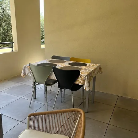 Vecchio Sam Apartment *